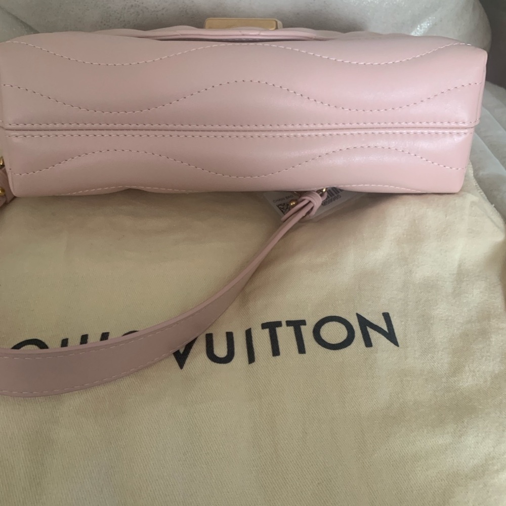 Louis Vuitton bag - Picture 9 of 11